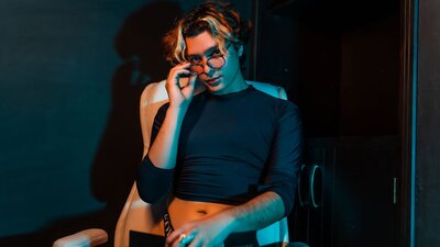 AdamHunt webcam show
