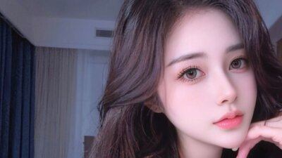 AgelaHui webcam show