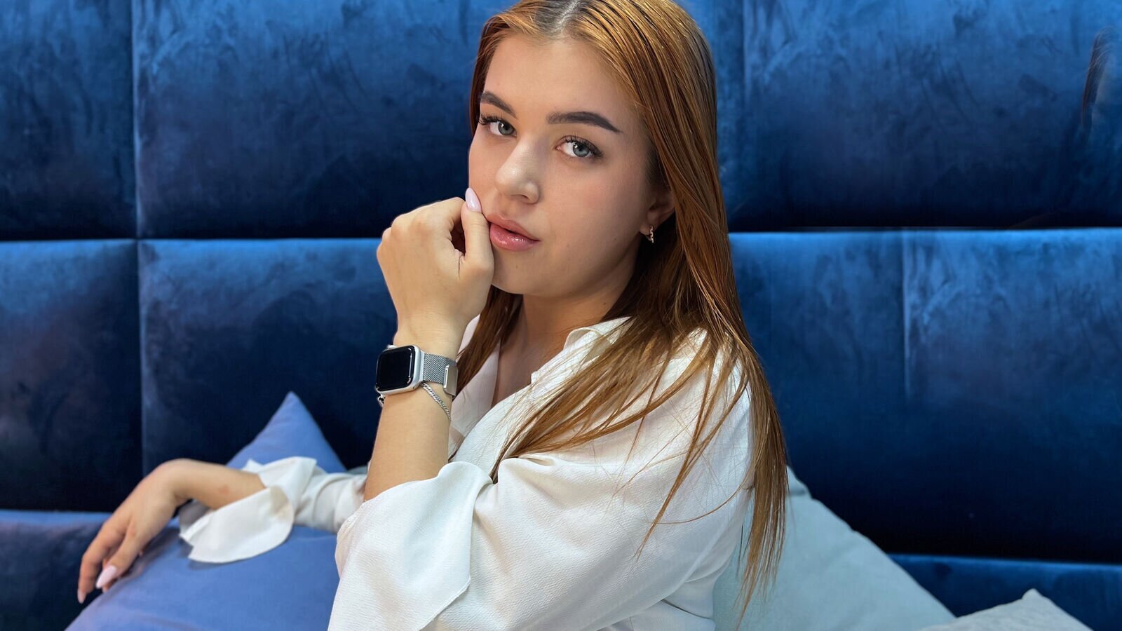 AliceAleman webcam show