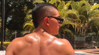 AmadeoLee webcam show