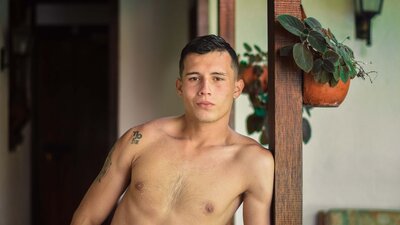 AmadeusX webcam show