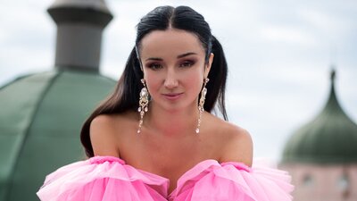 AmberCage webcam show