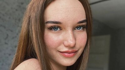 AmeliaSeren webcam show