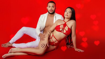 ArianaAndDaner webcam show