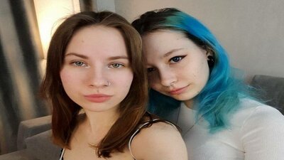 BelenAndLucia webcam show