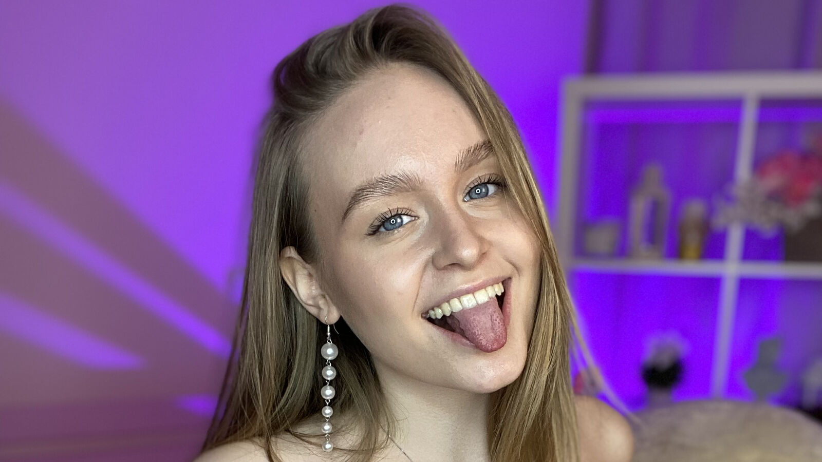 BonnyWallace webcam show