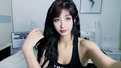 ChloeVivi webcam show