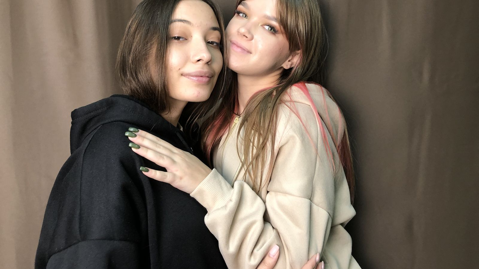 ClaraAndSherry webcam show