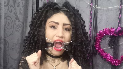 CrespaMillers webcam show
