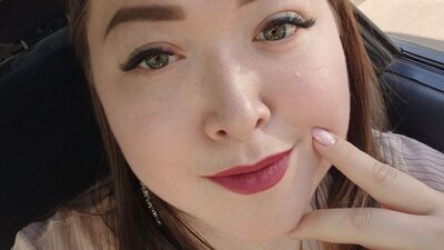 DainaWaga webcam show