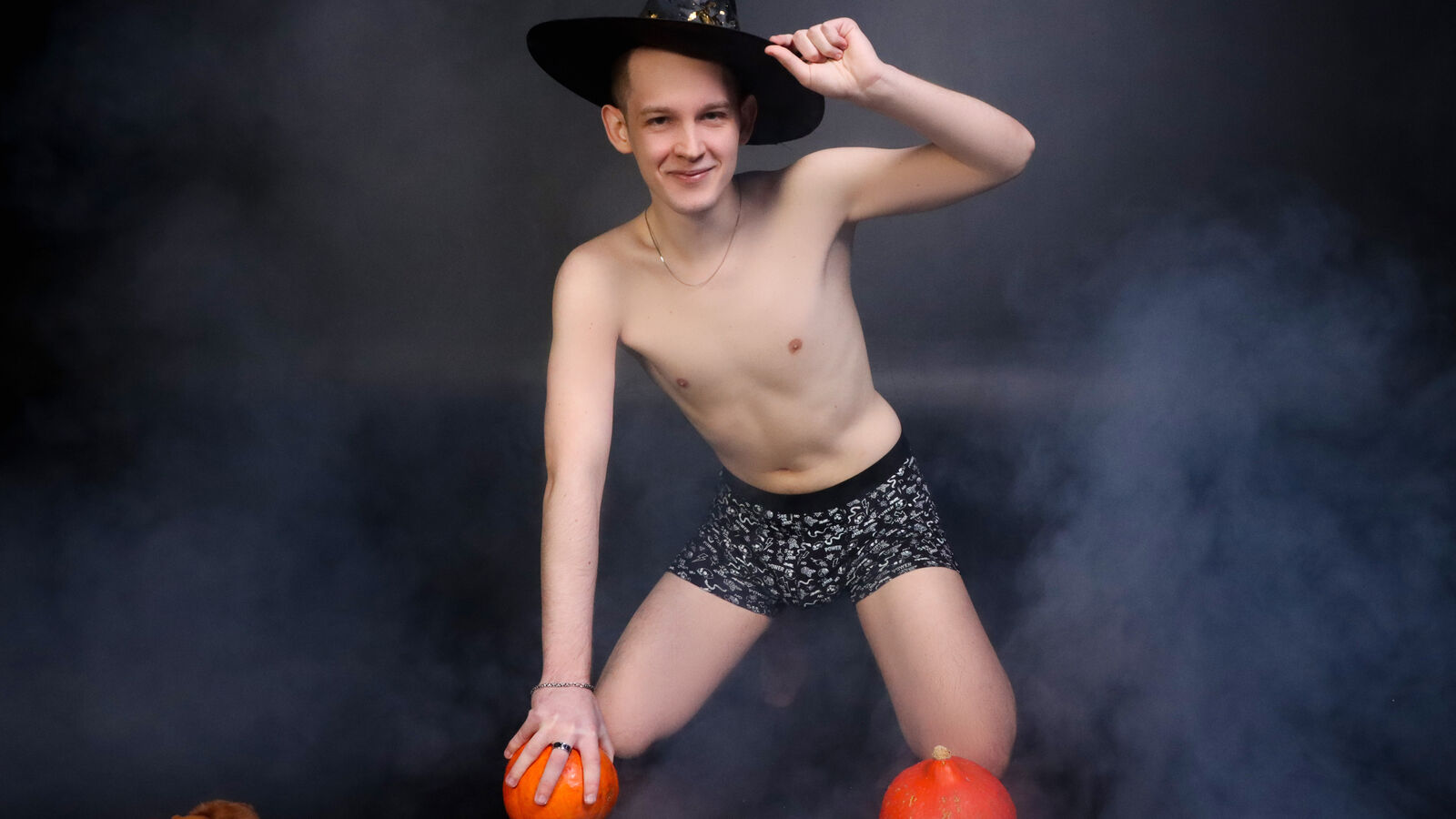 DonaldMoore webcam show