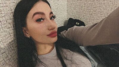 EditaDumford webcam show