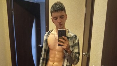 EidenCurly webcam show