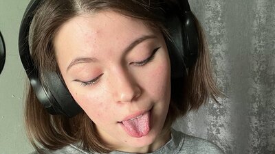 ElizebethOmland webcam show