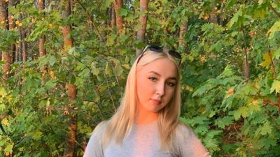 ElsieStone webcam show