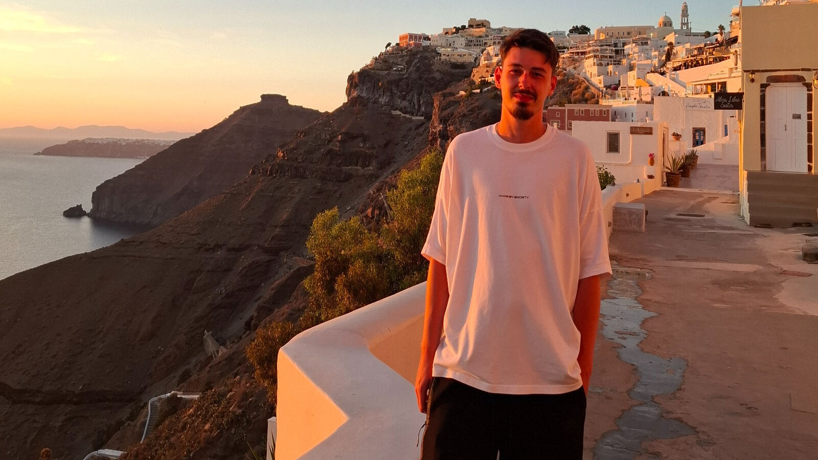 EnzoRacey webcam show