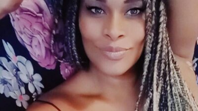 EvelyneFernanda webcam show