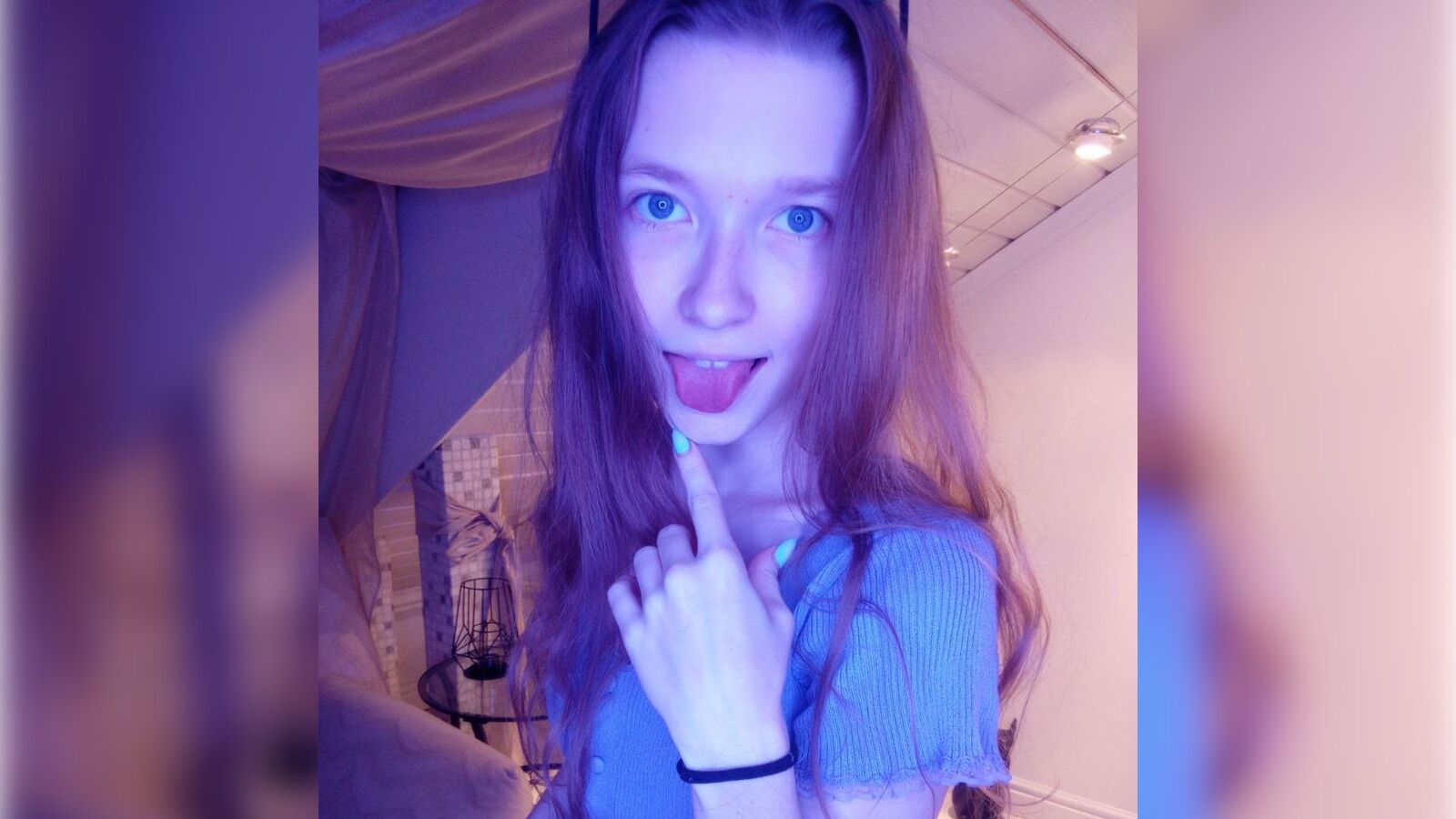 FalineBurt webcam show