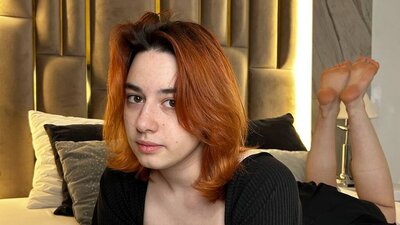 HelenMonro webcam show