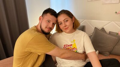 JasmineRonnie webcam show