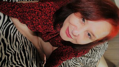 JolleeneBowie webcam show