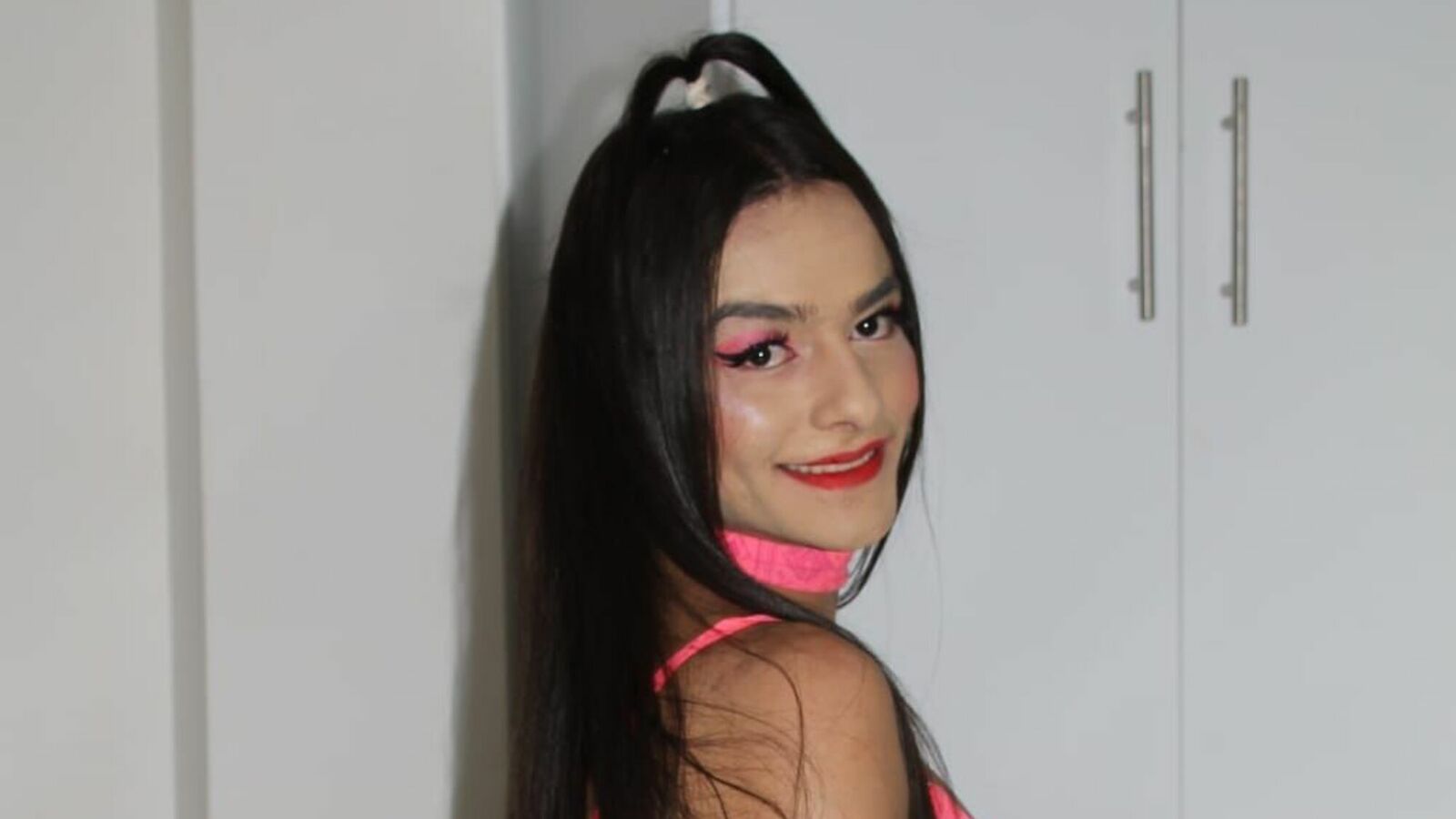 JulianaScoot webcam show