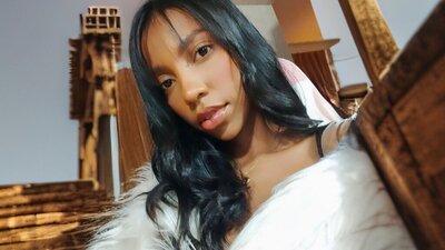 JuliannaTovar webcam show