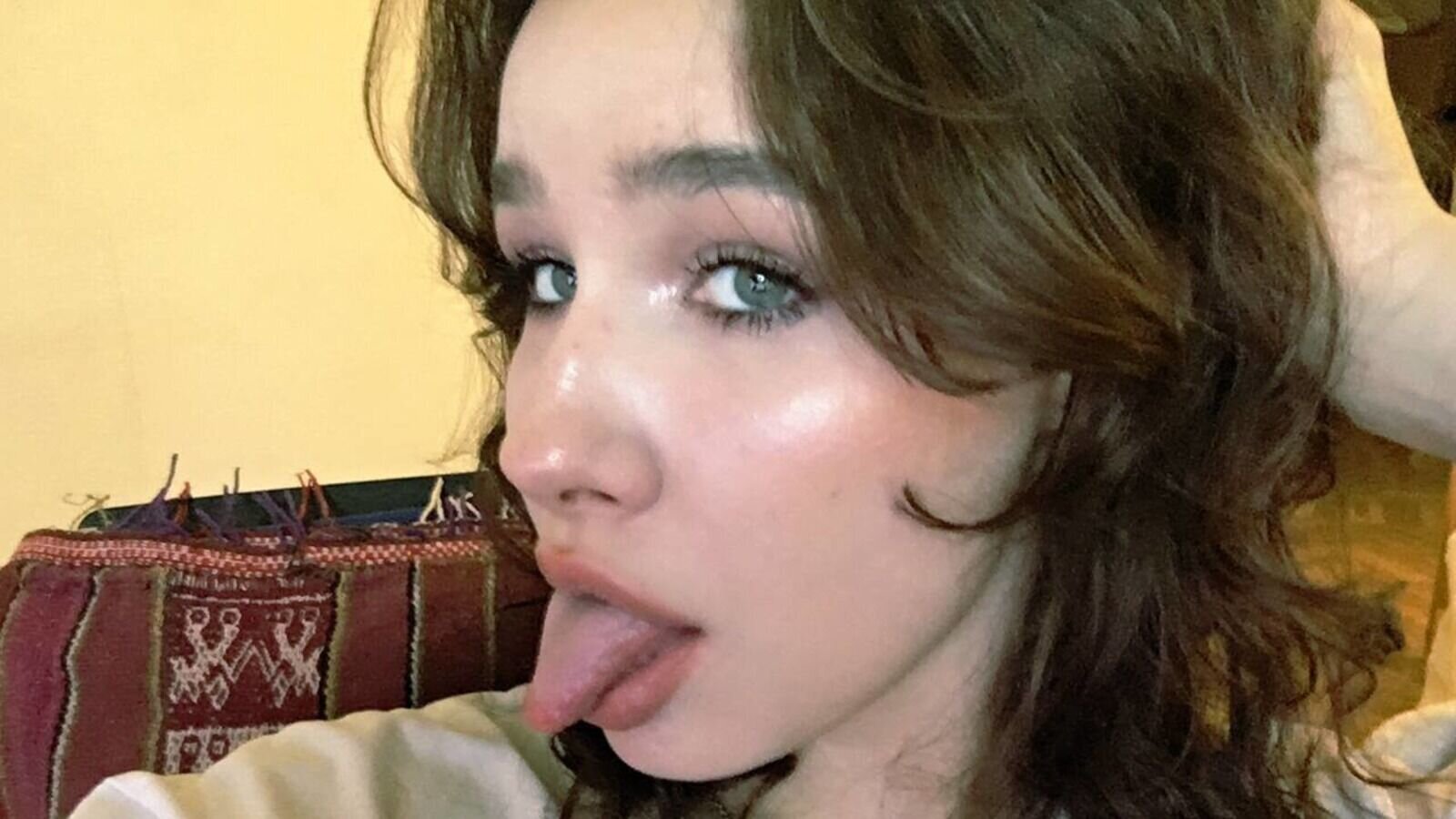 KaylynElliott webcam show