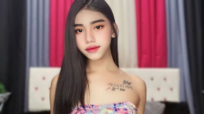 KenLuxe webcam show