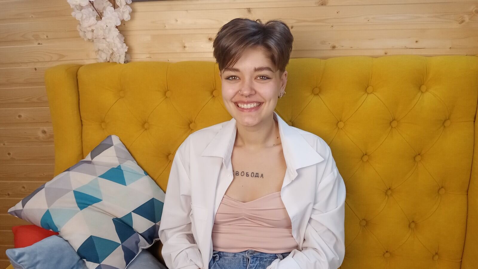 KristinaBurler webcam show