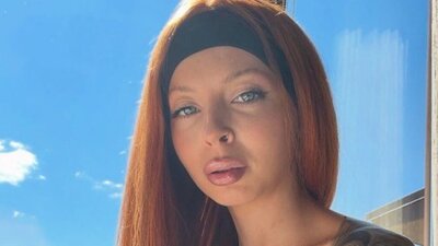 LanaReals webcam show