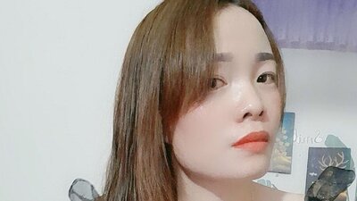 LilianaMont webcam show