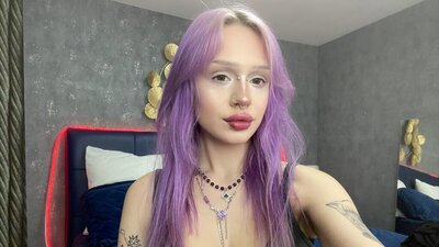 LilyViborg webcam show