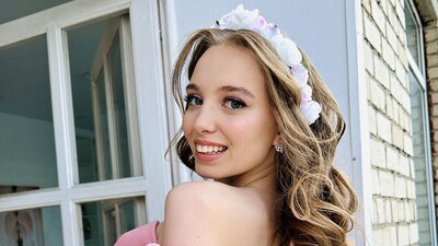 LindaKelli webcam show