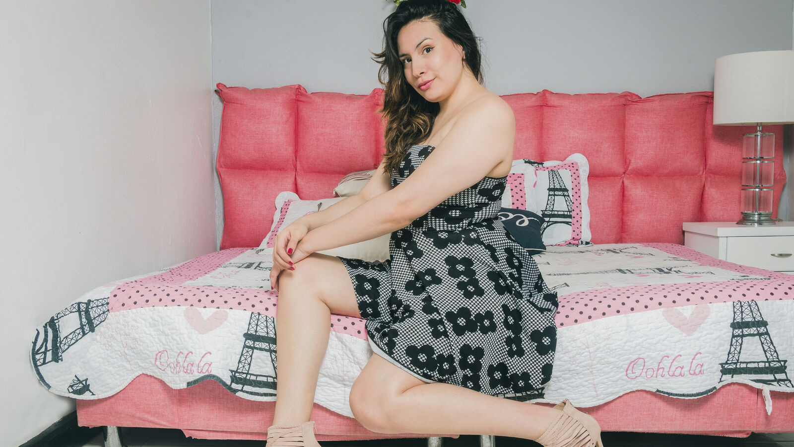 LizArias webcam show