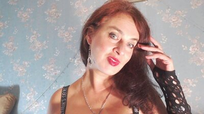 LucianaLuxe webcam show