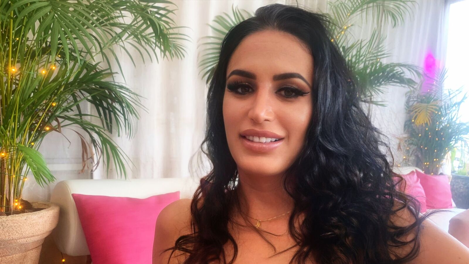 LucyNoland webcam show