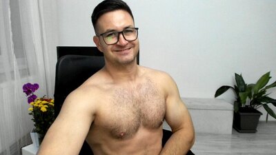 LustyJohanes webcam show