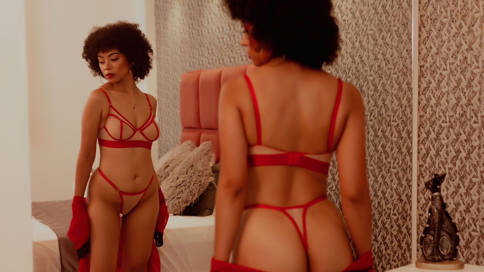 LyaHarriss webcam show