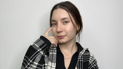 LynnaHewlett webcam show