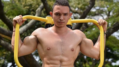 MarcusCeretti webcam show