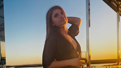 MaryannaHughe webcam show