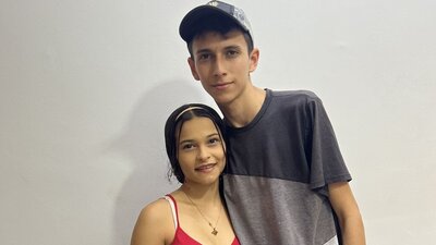 MerlthiAndAntoni webcam show