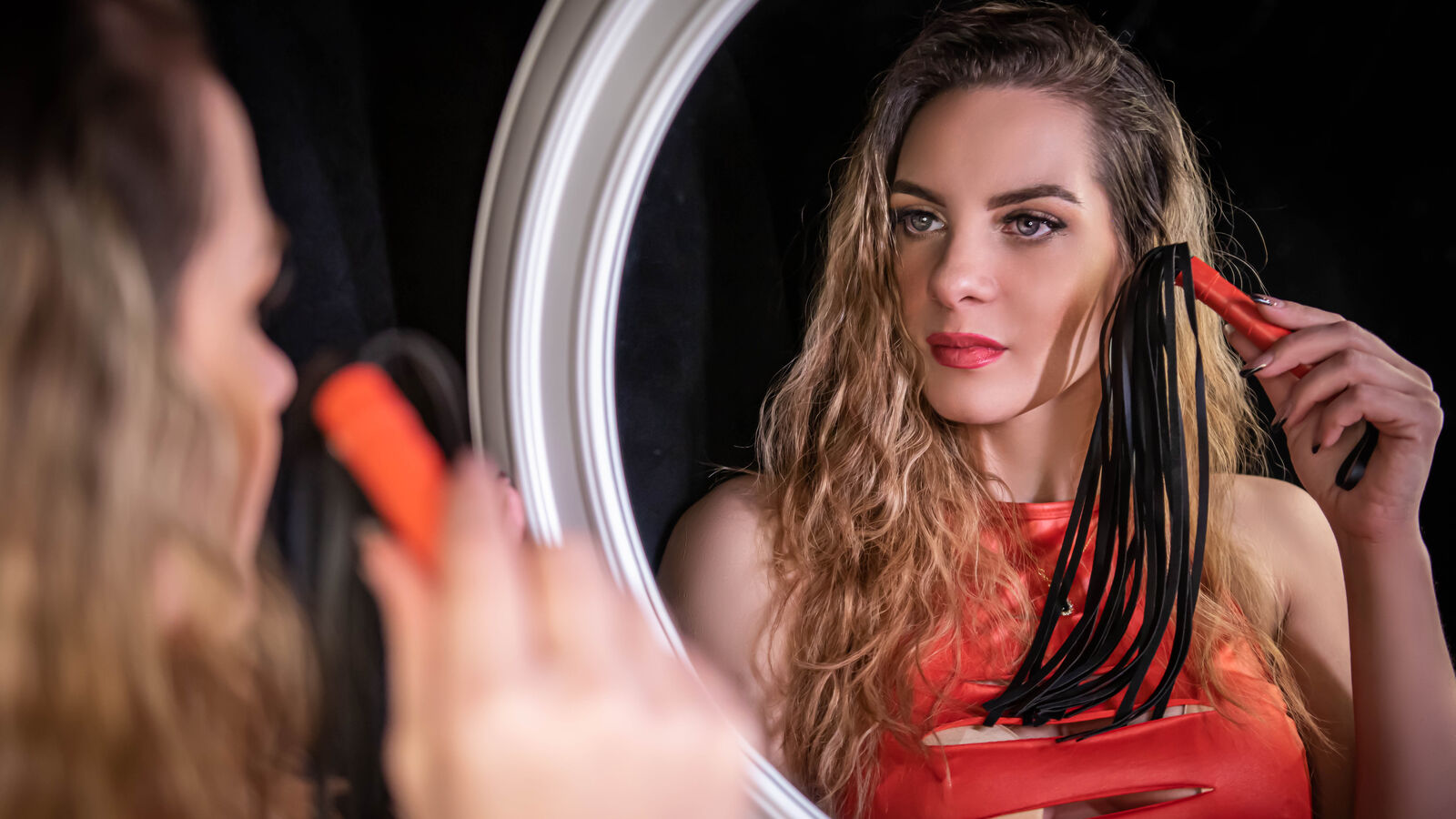 MickaelaFerrari webcam show
