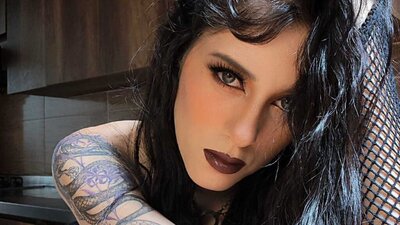 Missameliacblack webcam show