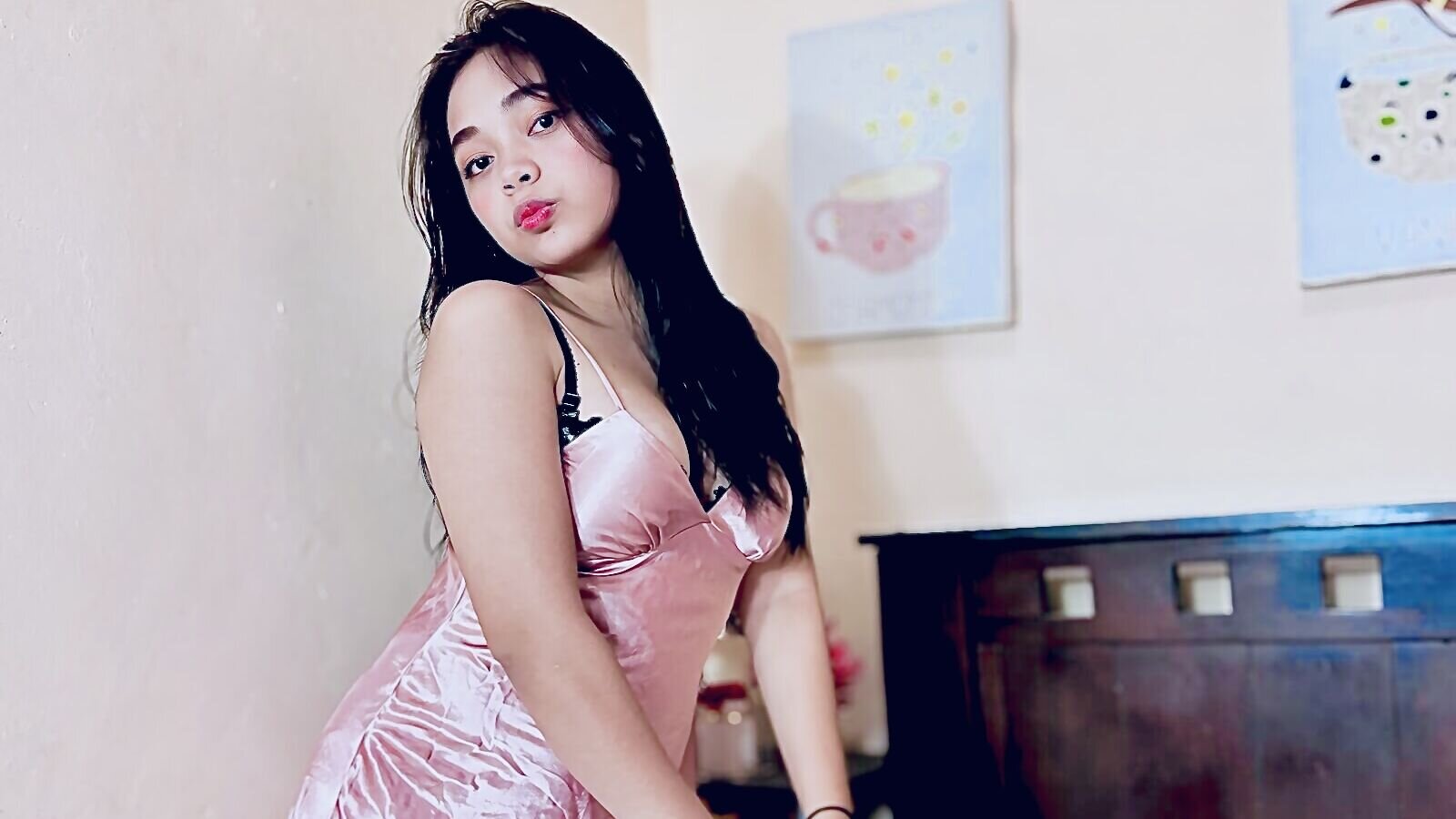 MissyKim webcam show