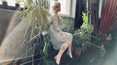 NikaRocks webcam show