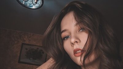 OlyviaMur webcam show