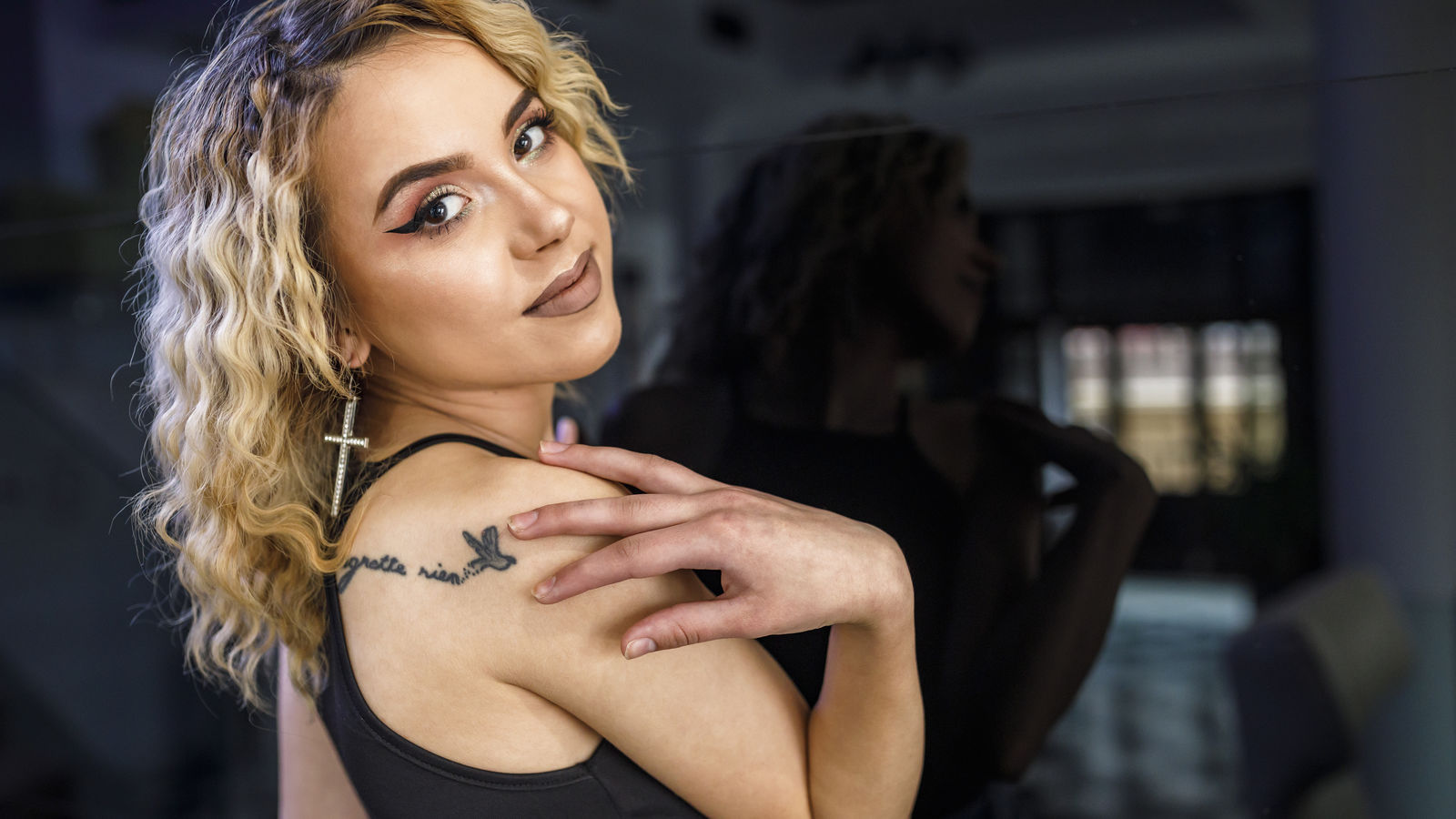 RianaSmith webcam show