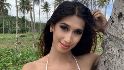 RiccaHermosa webcam show